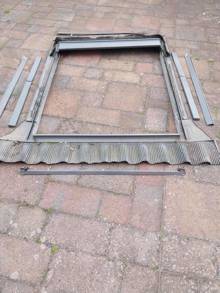 Velux Dakraam GGL S06 onderdelen en toebehoren, Ophalen of Verzenden, Gebruikt, Dakraam