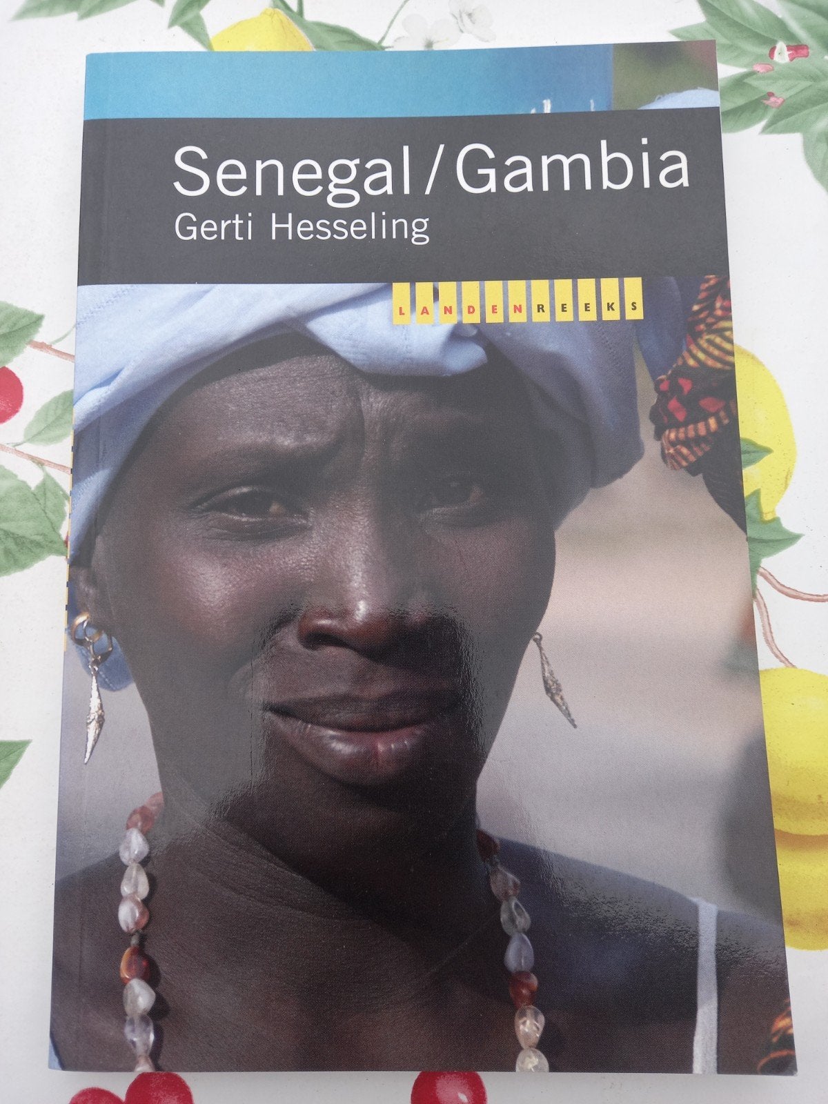 M5 G. Hesseling - Senegal / Gambia, Boeken, Reisgidsen, Overige merken, G. Hesseling, Europa, Ophalen of Verzenden