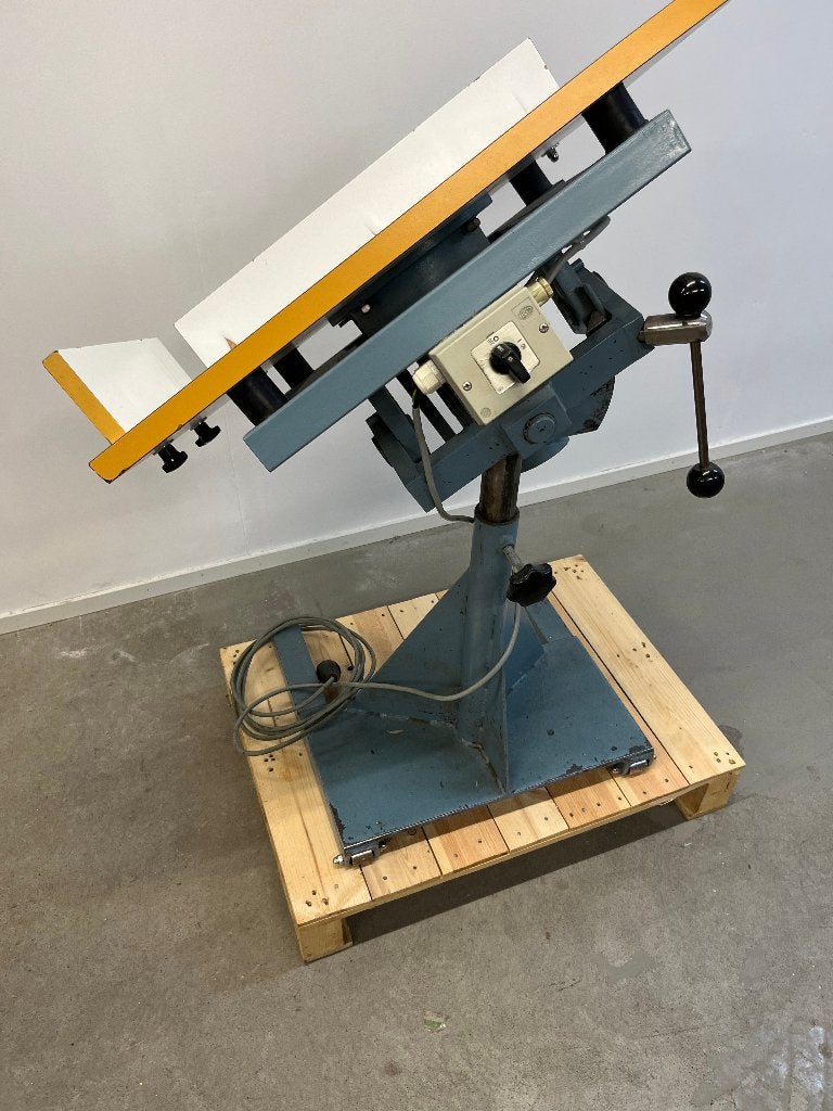 Triltafel, Ophalen, Gebruikt