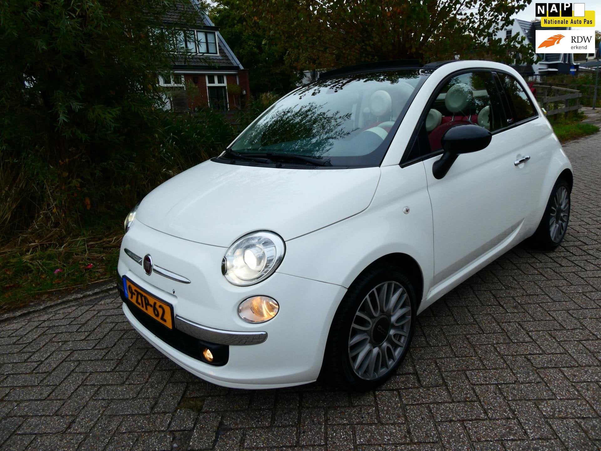 Fiat 500 C 0.9 TwinAir Turbo Cult 80pk 114.000km. Leder Clim, Parkeersensor, Euro 6, Cabriolet, Wit