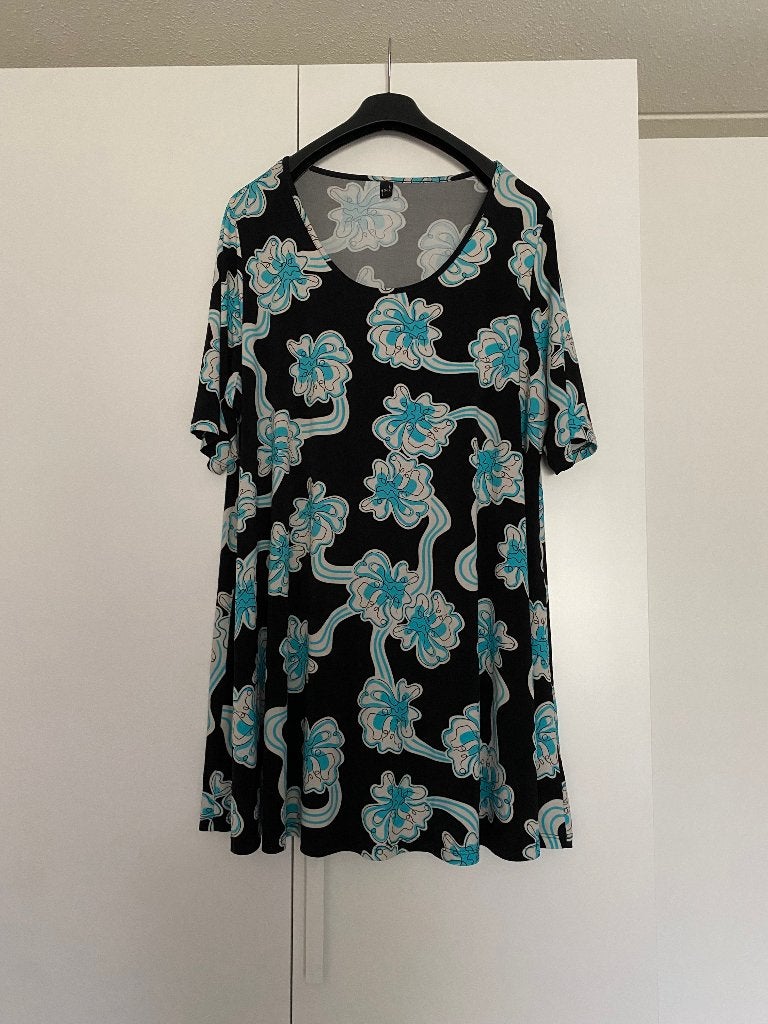 Tuniek Yoek, Kleding | Dames, Blouses en Tunieken, Ophalen of Verzenden, Zo goed als nieuw, Maat 46/48 (XL) of groter, Meerkleurig