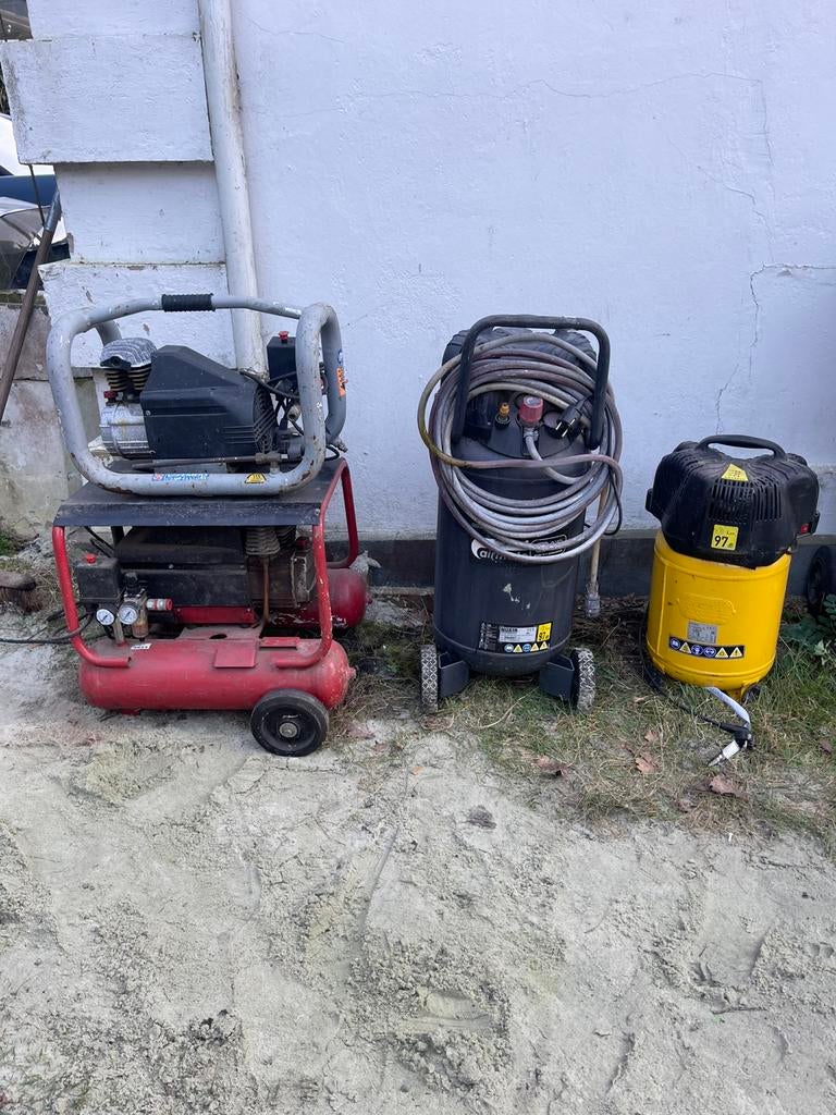 Compressor Stanley, Airmate, Creemers, Fini, Doe-het-zelf en Verbouw, Compressors, Minder dan 25 liter, Ophalen, Gebruikt, Minder dan 200 liter/min
