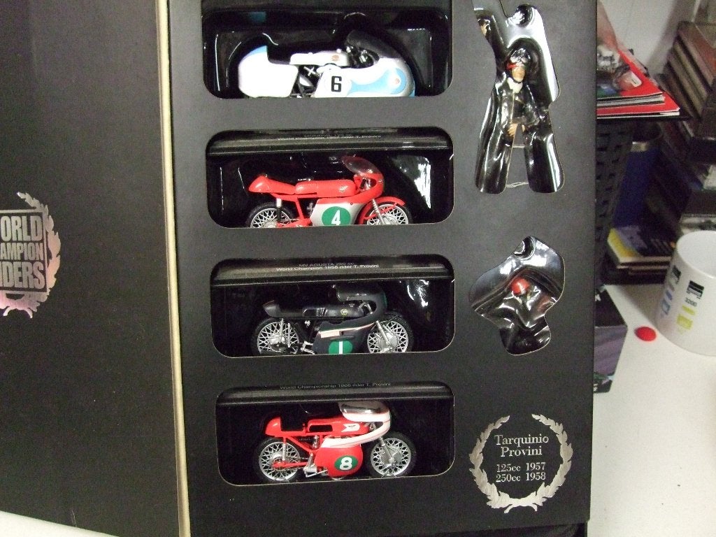 protar model motoren, Hobby en Vrije tijd, 1:50 of kleiner, Overige typen, Zo goed als nieuw, Ophalen