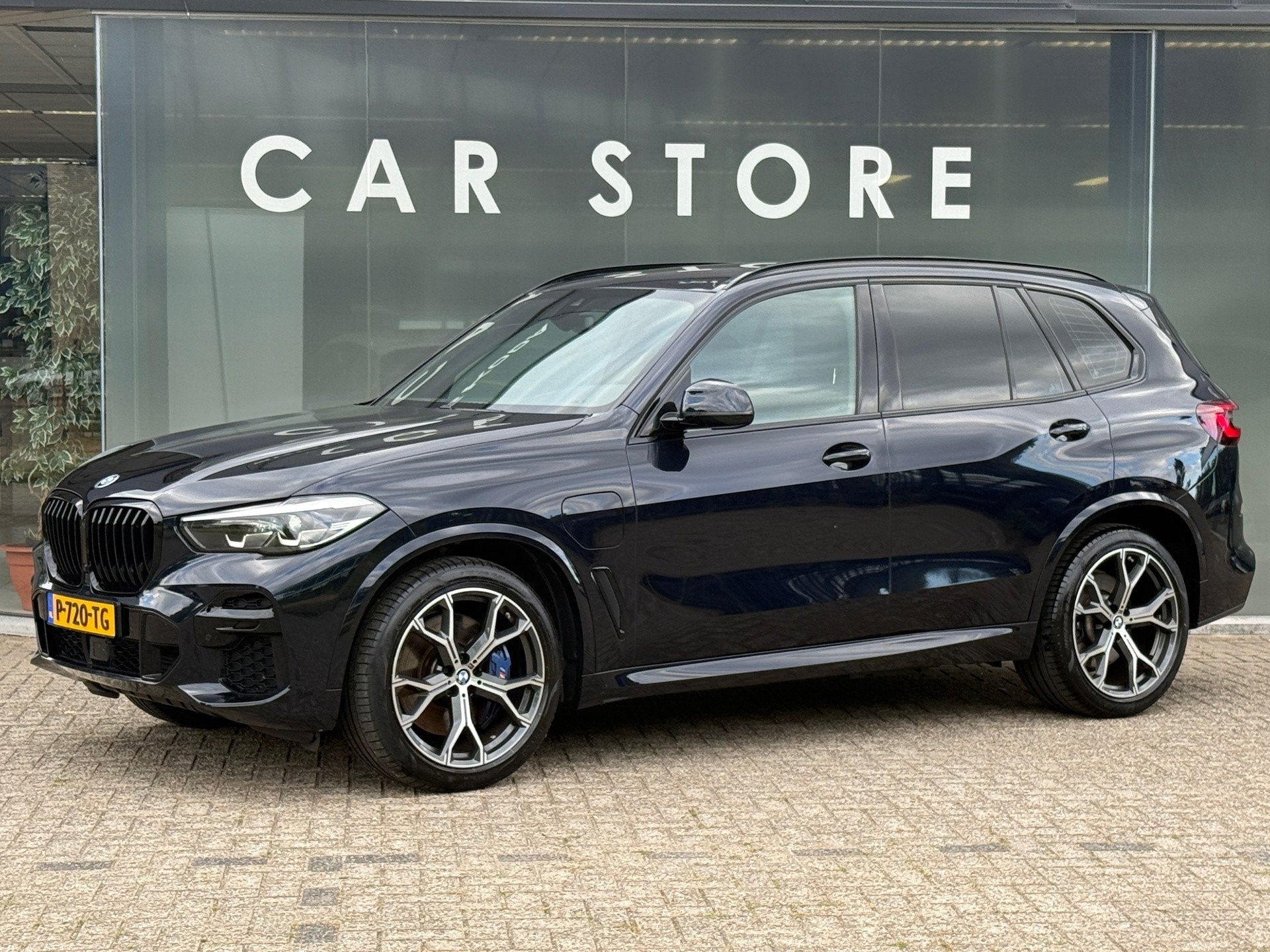 BMW X5 XDrive45e M-Sport Memory|Sportstoelen|ACC|Dealer Onde, Gebruikt, Automatische klimaatregeling, Zwart, Vierwielaandrijving