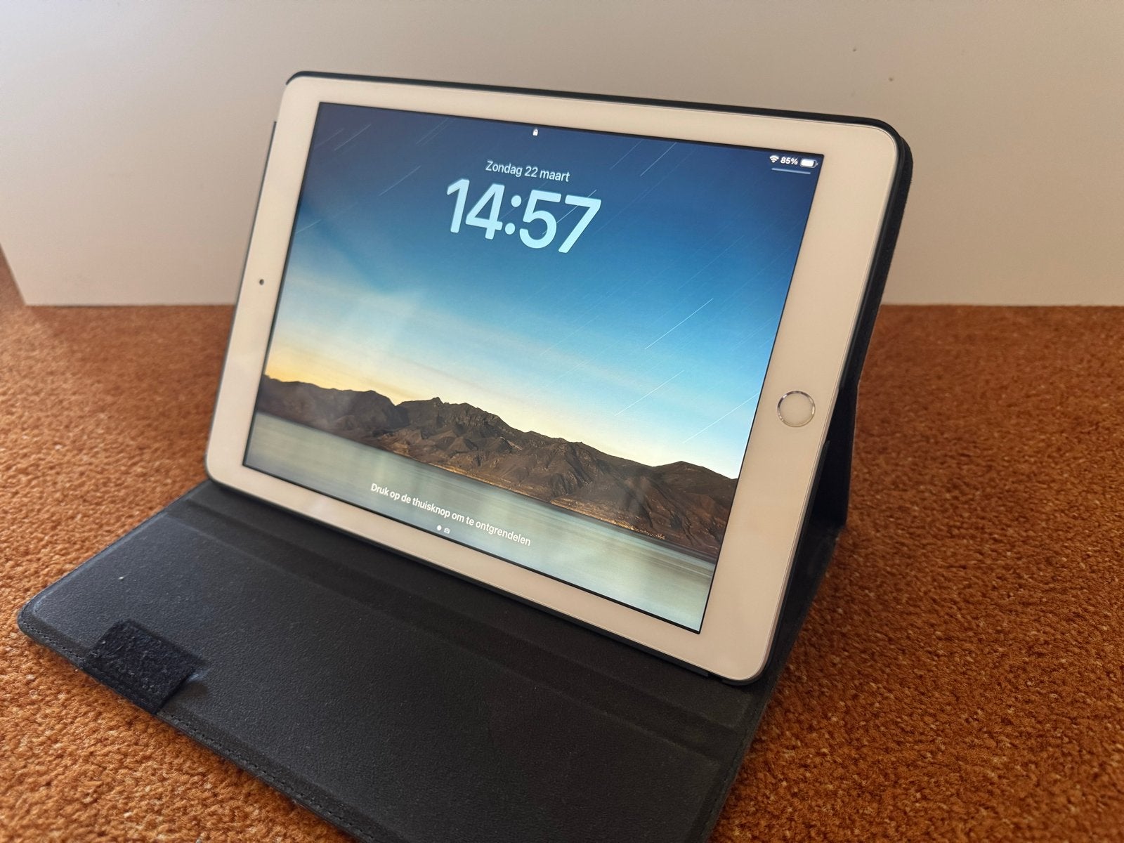 iPad 6 (2018) 32GB Wi-Fi - Zo goed als nieuw