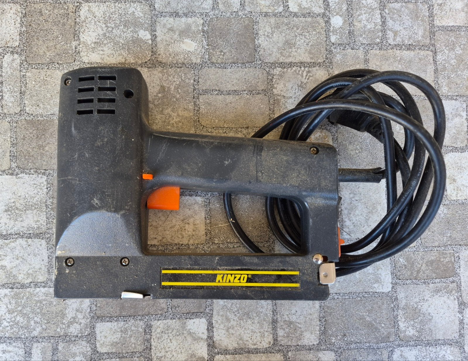 Kinzo machines, Ophalen, Gebruikt