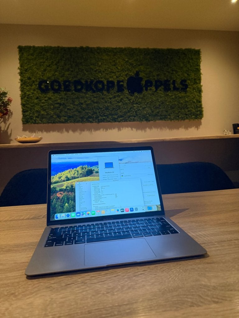MacBook Air 13 inch 2018 i5 8GB 256GB Space Grey, Computers en Software, Ophalen, Support@apple.com, MacBook Air, Apple