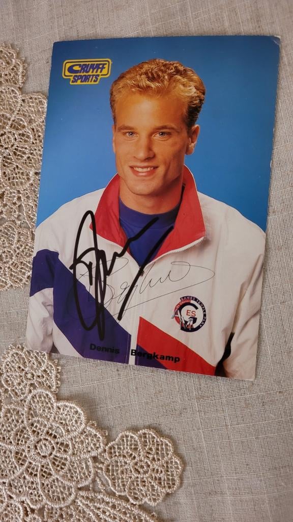 Dennis Bergkamp spelerskaart gesigneerd, Ophalen of Verzenden, Zo goed als nieuw, Ajax, Spelerskaart