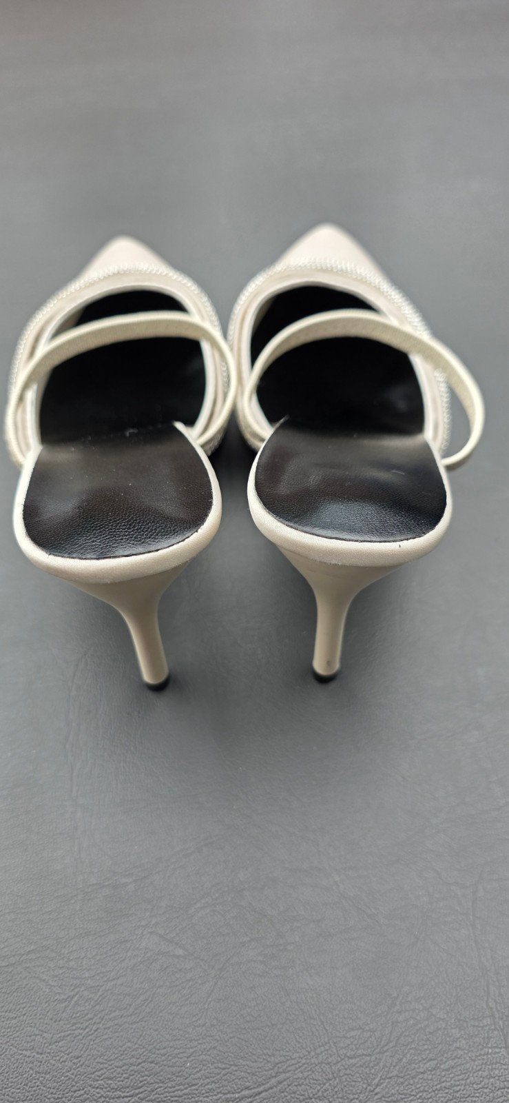 Elegante beige muiltjes met strass - Maat 37, Kleding | Dames, Beige, Sandalen of Muiltjes, Ophalen of Verzenden, Merkloos