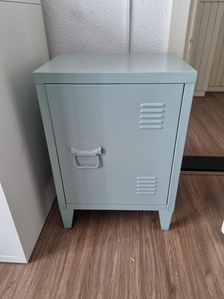 Metalen kastje met planken - Lichtblauw, Ophalen, Gebruikt, Industrieel