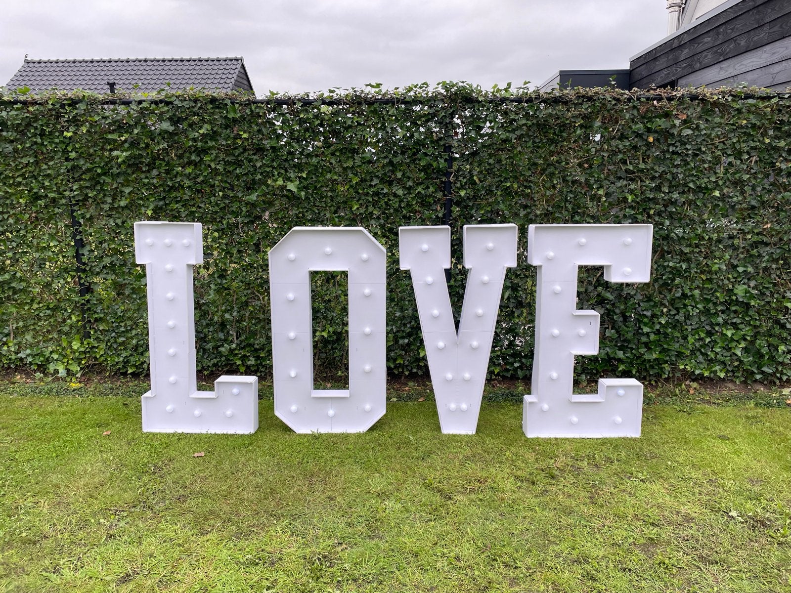 Grote LOVE letters met verlichting voor evenementen, Ophalen, Gebruikt, Versiering, Geboorte of Huwelijk