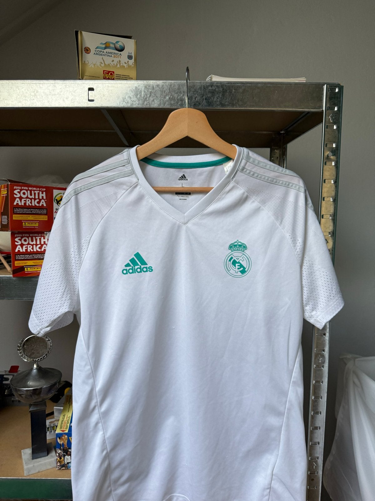 Officieel Real Madrid Maat L, Ophalen of Verzenden, Zo goed als nieuw, Maat 52/54 (L), Wit