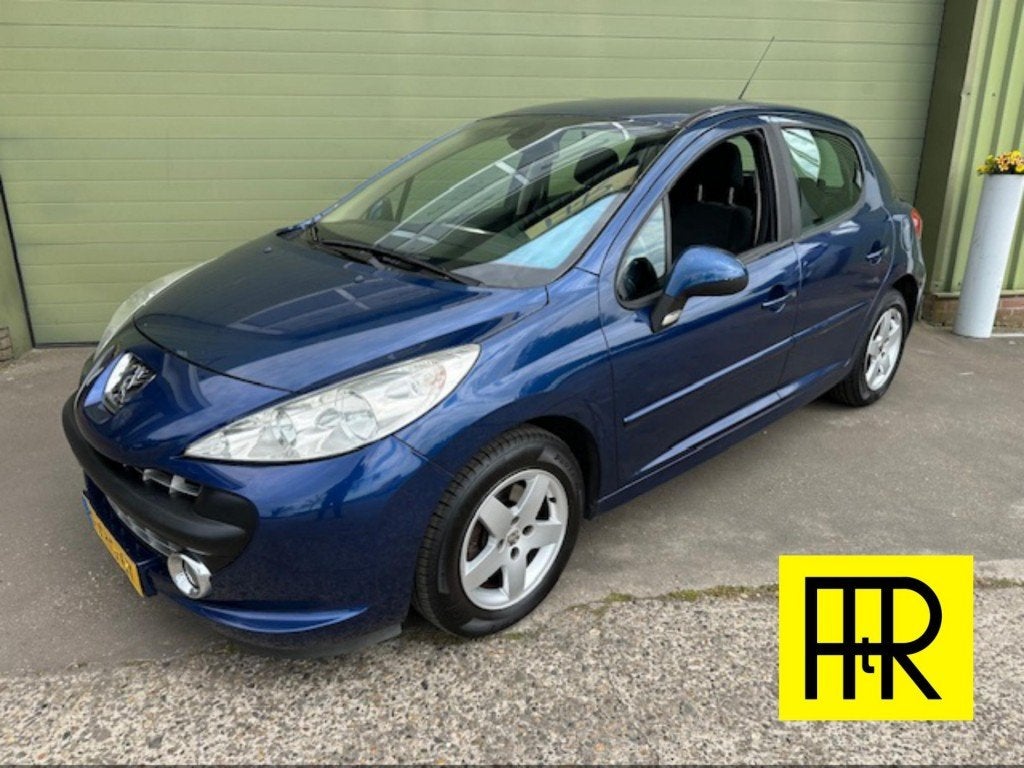 Peugeot 207 1.4 VTI XS, Gebruikt, Blauw, Bedrijf, Handgeschakeld