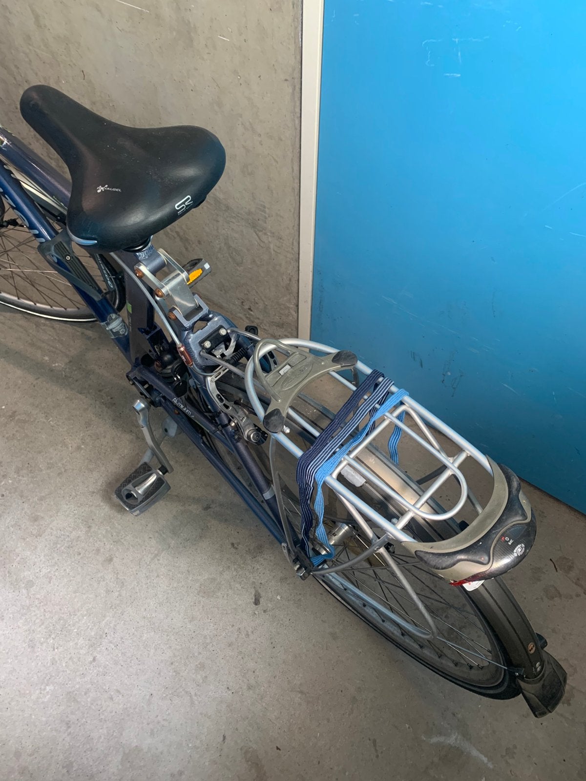 fiets te koop., Muziek en Instrumenten, Blaasinstrumenten | Klarinetten, Ophalen of Verzenden, Zo goed als nieuw, Hout