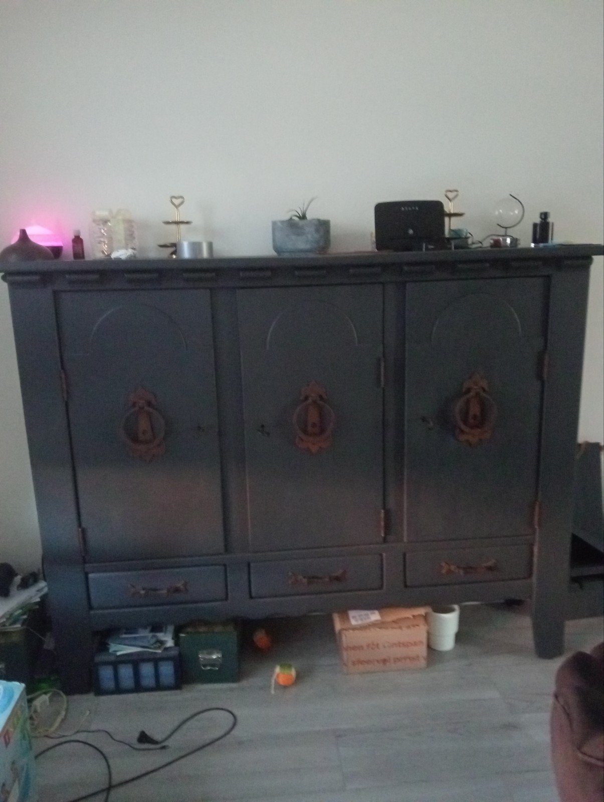 Antiek dressoir/sideboard met 3 deuren en 3 lades, Antiek en Kunst, Ophalen of Verzenden