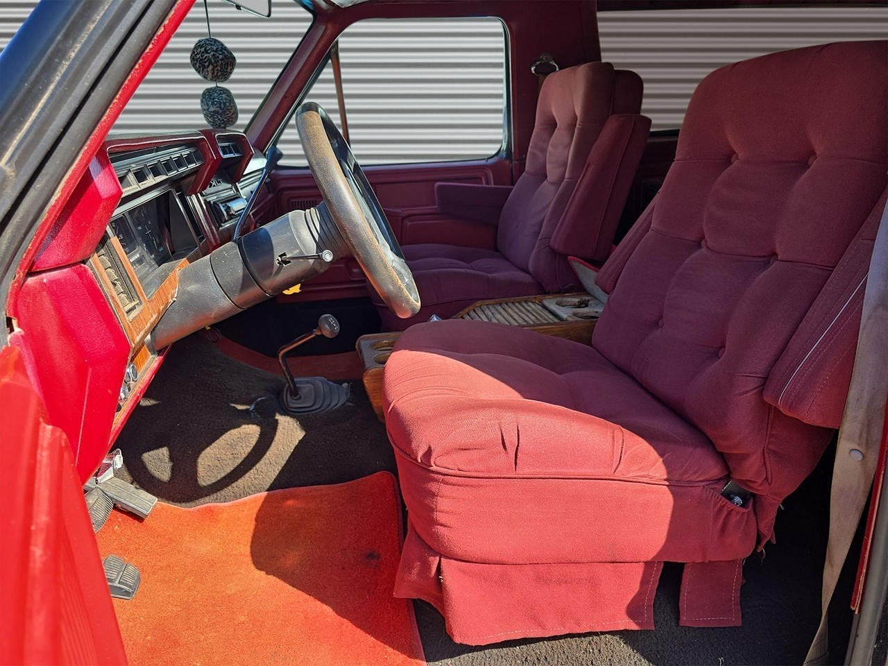 Ford Bronco XLT (bj 1981, automaat), foto 11