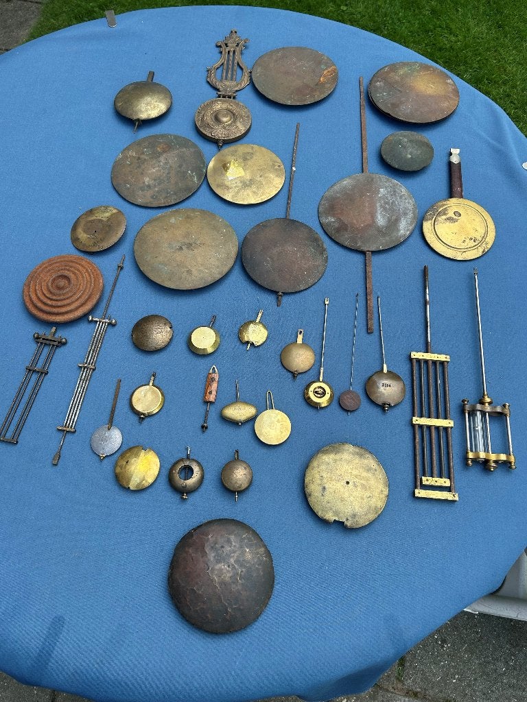 Comtoiseonderdelen: slingers,sierstukken,sleutels,platen,etc, Ophalen of Verzenden
