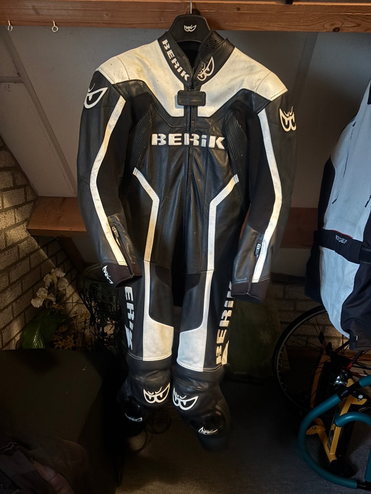 Berik Motoroverall Maat 50 - Zwart/wit Leren Racepak, Ophalen, Tweedehands, Overall