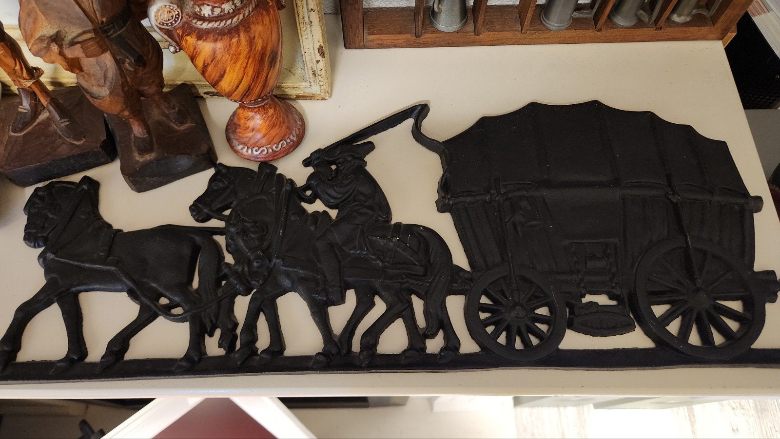 Decoratief gietijzeren wandpaneel: Paarden en huifkar, Ophalen