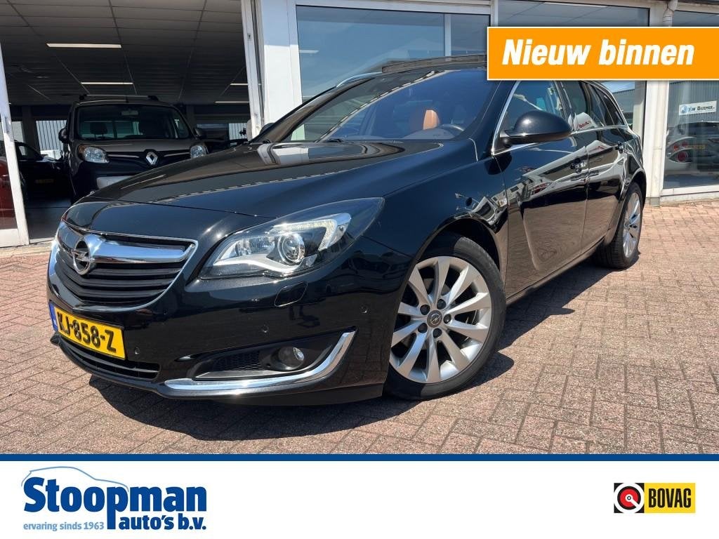 Opel INSIGNIA 1.4 T Innovation Sp.T. Clima Cruise Pano CarPl, Auto's, Opel, Gebruikt, Euro 6, 4 cilinders, Zwart