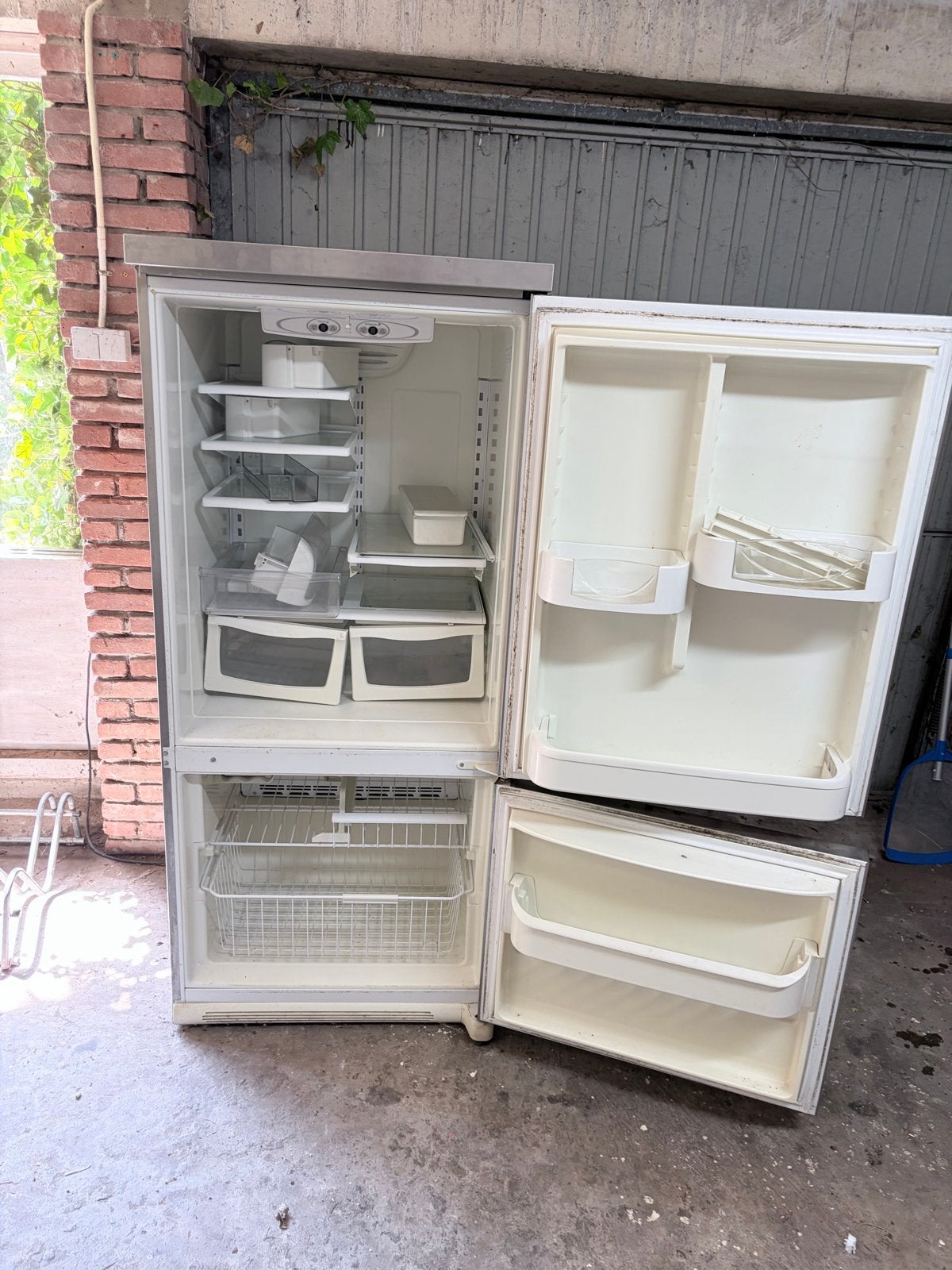 Gebruikte Amerikaanse Koel-vriescombinatie, Witgoed en Apparatuur, Koelkasten en IJskasten, Gebruikt, Met aparte vriezer, 200 liter of meer