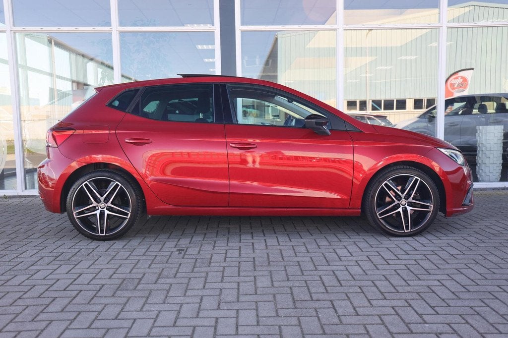 Seat Ibiza 1.6 TDI FR Business Intense | Panorama | Carplay, Auto's, Voorwielaandrijving, Gebruikt, Euro 6, 1153 kg