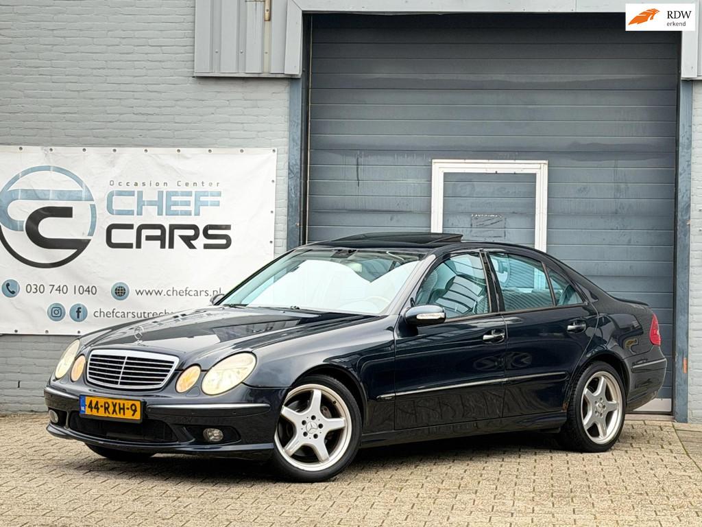 Mercedes-Benz E 500|APK|PANO|FABRIEKSAF AMG|ORG 18''AMG LM!, Automaat, Achterwielaandrijving, Gebruikt, Zwart