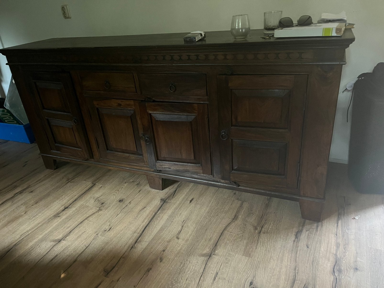 Koloniaal dressoir, Ophalen, Gebruikt, Met deur(en), Eikenhout