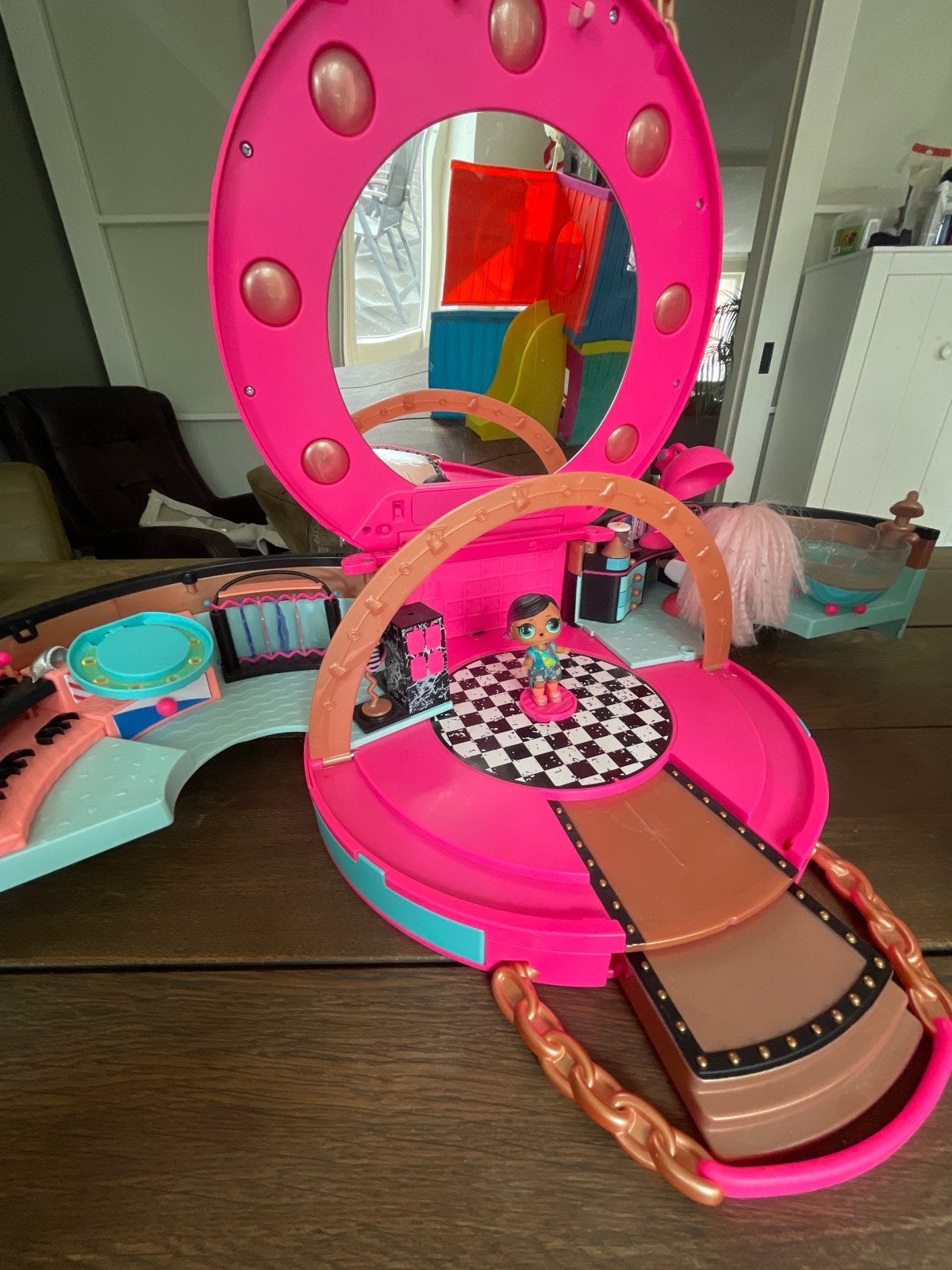 L.O.L. Surprise! O.M.G. Glam N' Go Modepop Speelset, Ophalen, Zo goed als nieuw, Meisje
