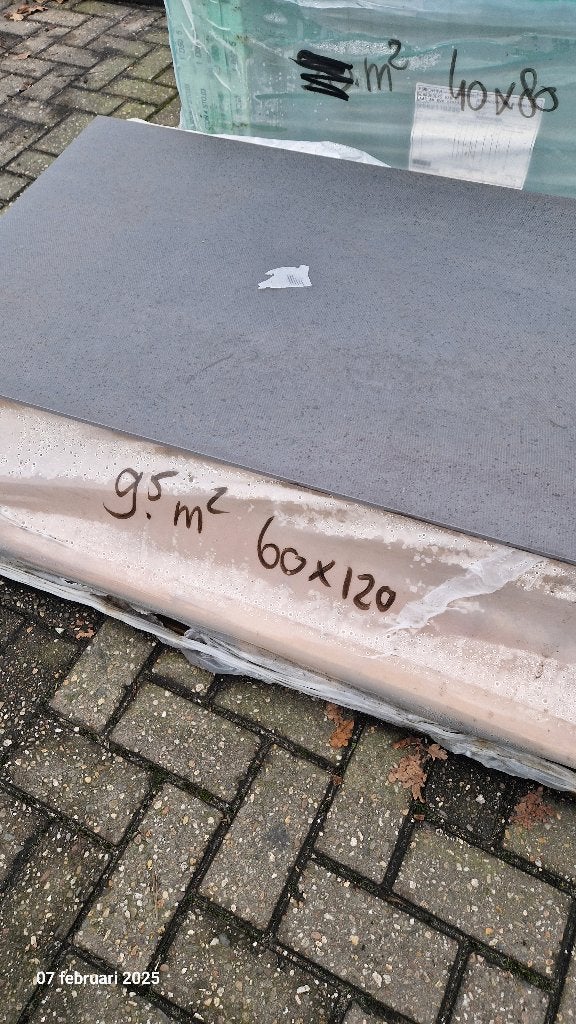 9.36m2 60x120 tegels 100 euro samen, Doe-het-zelf en Verbouw, Ophalen, 60 cm of meer, Nieuw, 5 tot 10 m²