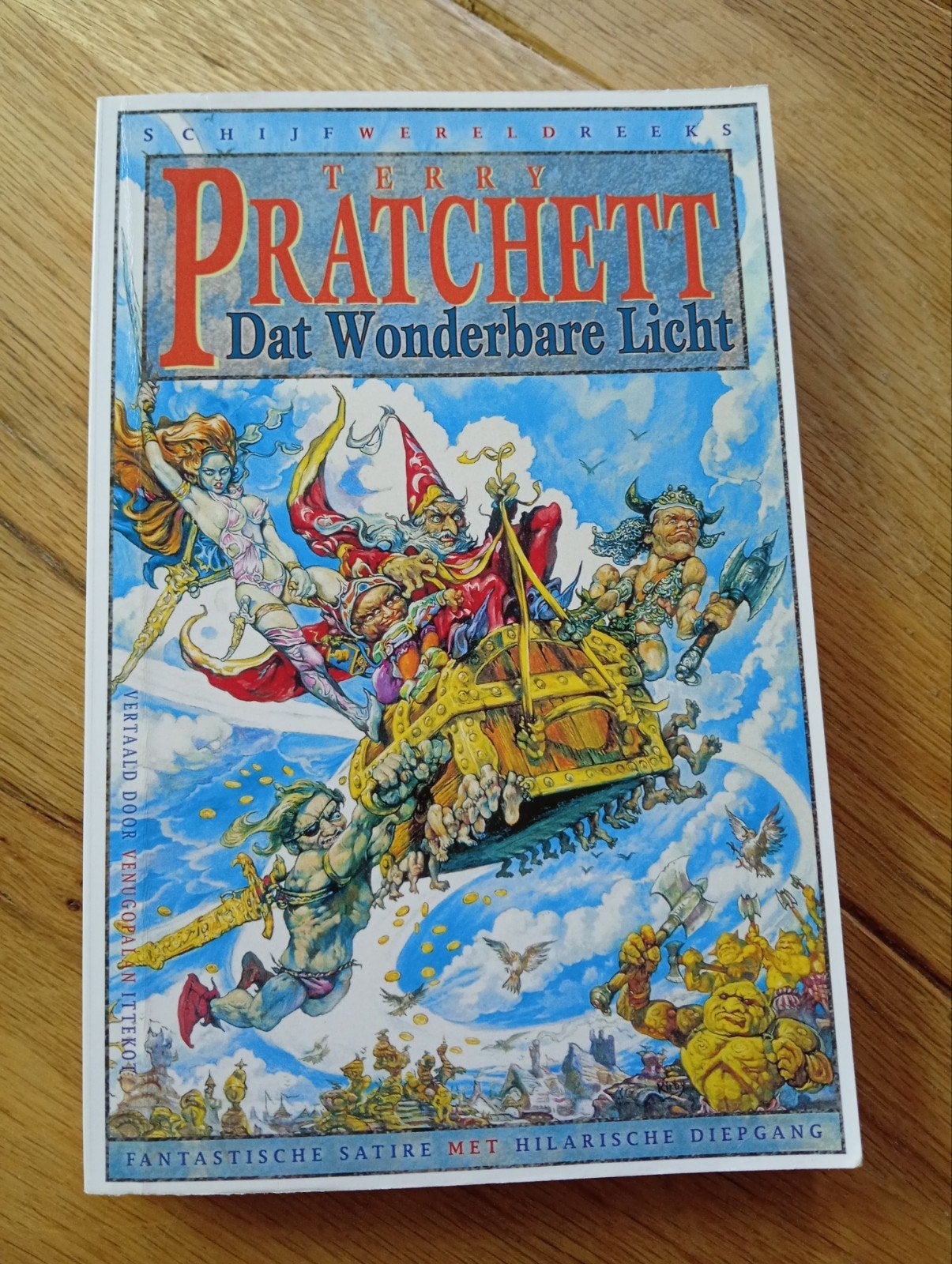 Terry Pratchett - Dat Wonderbare Licht (Schijfwereld), Boeken, Ophalen of Verzenden, Zo goed als nieuw, Terry Pratchett