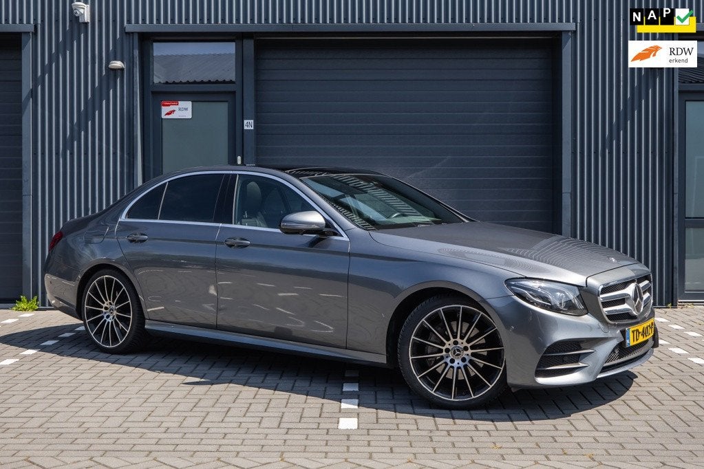 Mercedes-Benz E-klasse 200|BTW|Dealer OH|Pano|Burmester, Auto's, Automaat, Achterwielaandrijving, Gebruikt, 4 cilinders