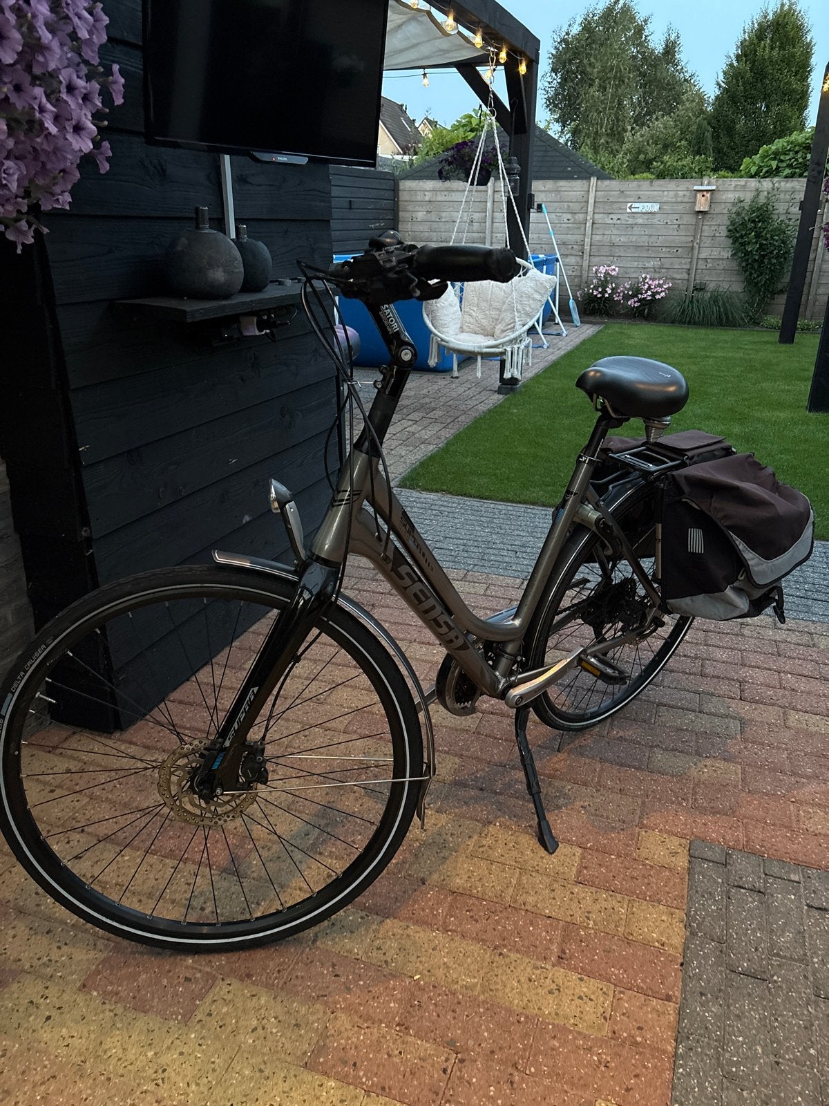 Sensa Superlite Disc Damesfiets - Zo goed als nieuw, 28 inch, Meer dan 20 versnellingen, Schijfrem, Ophalen