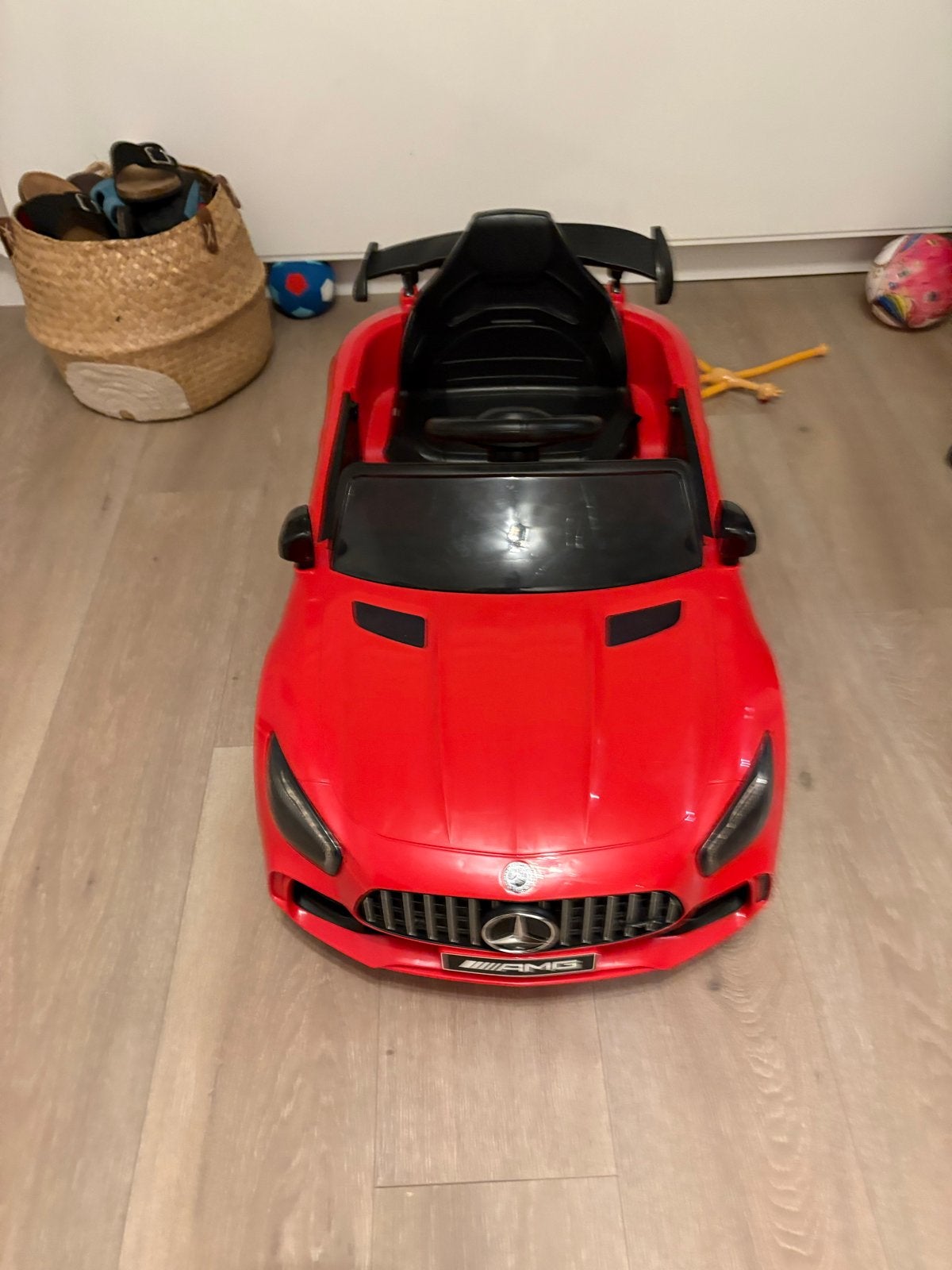 Elektrische kinderauto met afstandsbediening, Gebruikt