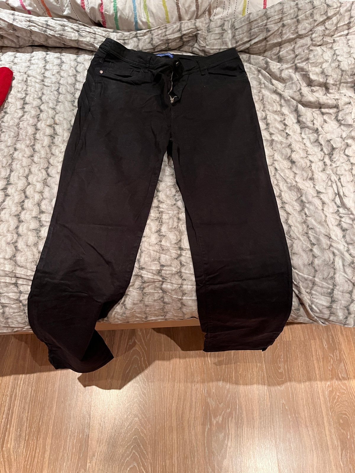 Miller & Monroe Sophia Satin Broek Zwart Maat 44, Zwart, Maat 42/44 (L), Ophalen of Verzenden, Zo goed als nieuw