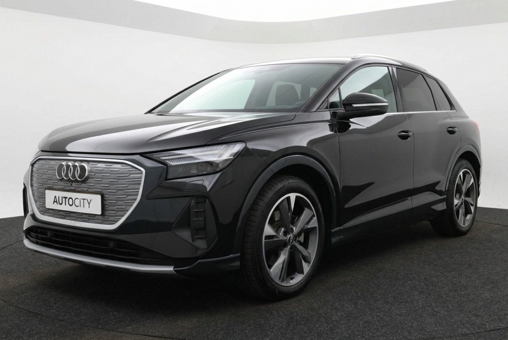 Audi Q4 e-tron 40 Advanced edition 204PK 77kWh Matrix | HUD, Auto's, Automaat, Gebruikt, 495 min, Zwart