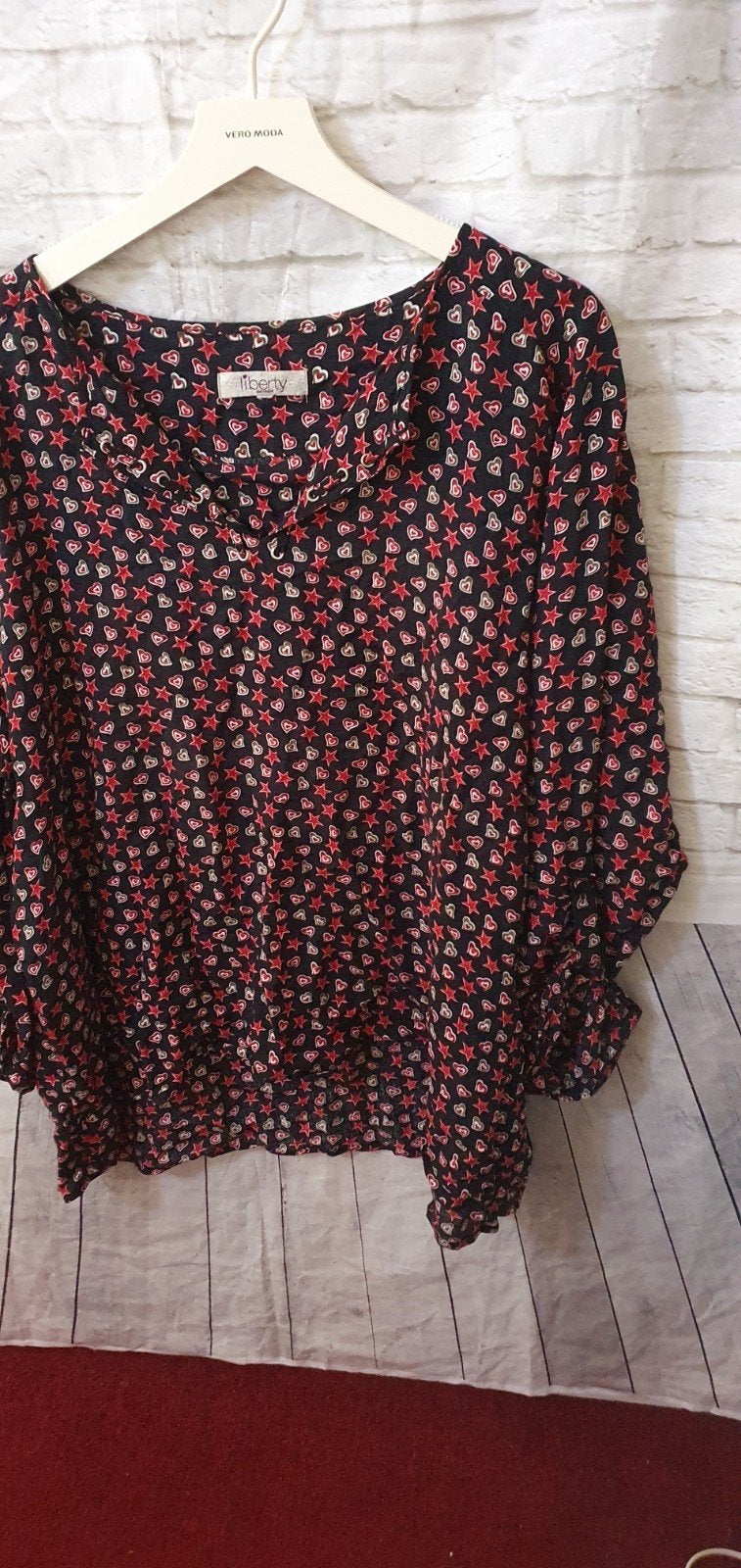 Liberty Woman Blouse Zwart met Hartjes en Sterre, Oksel 71cm, Liberty Woman, Verzenden, Zwart, Maat 46/48 (XL) of groter