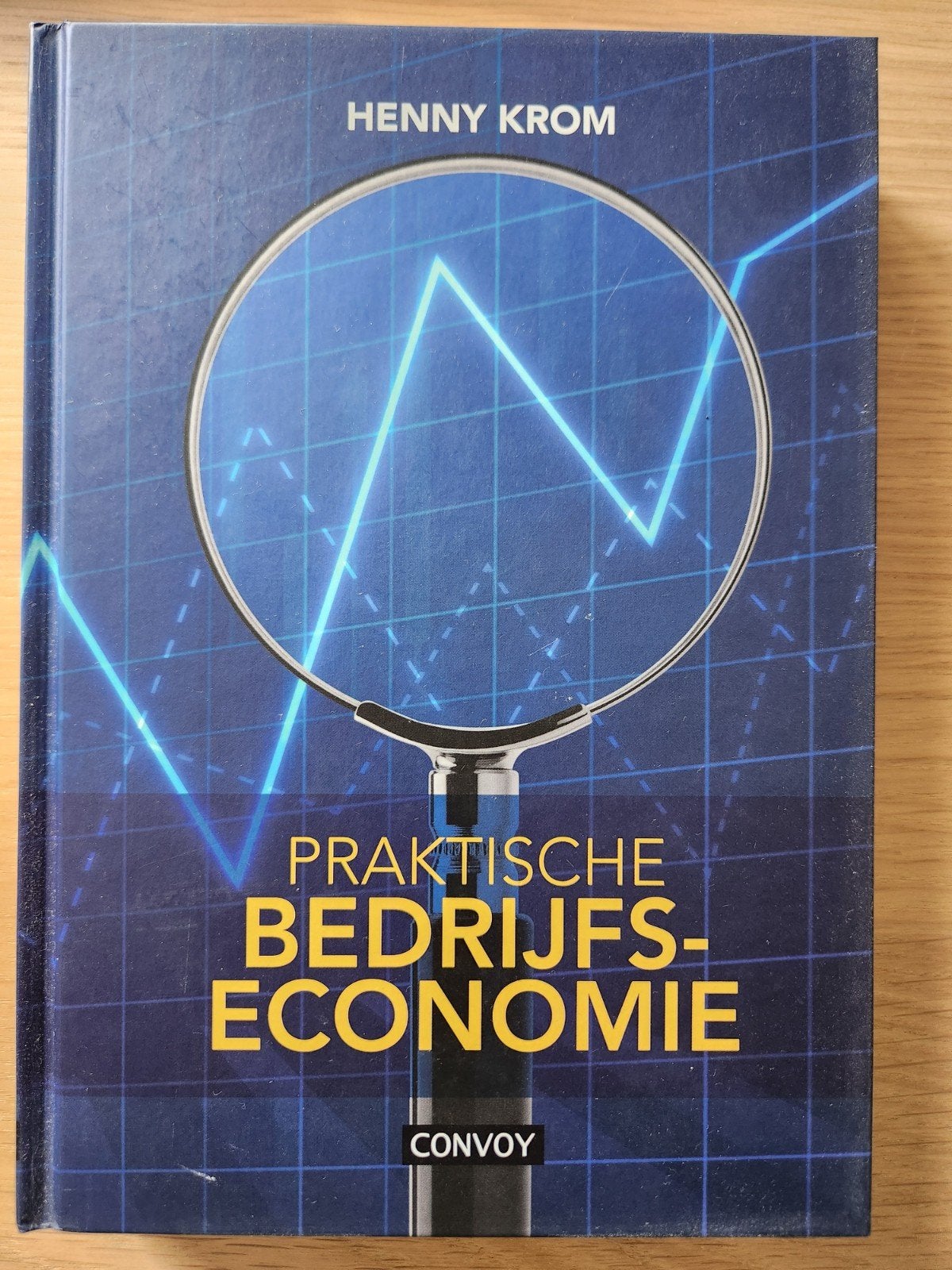 Praktische Bedrijfseconomie (+ opgavenboek) - Henny Krom, Henny Krom, Zo goed als nieuw, Gamma, HBO