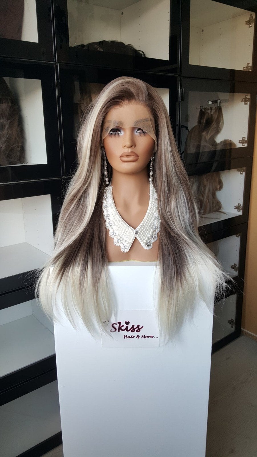 Luxe Lace Pruik: Assigbruin met blond - Stijl, Ophalen of Verzenden, Nieuw, Pruik of Haarverlenging