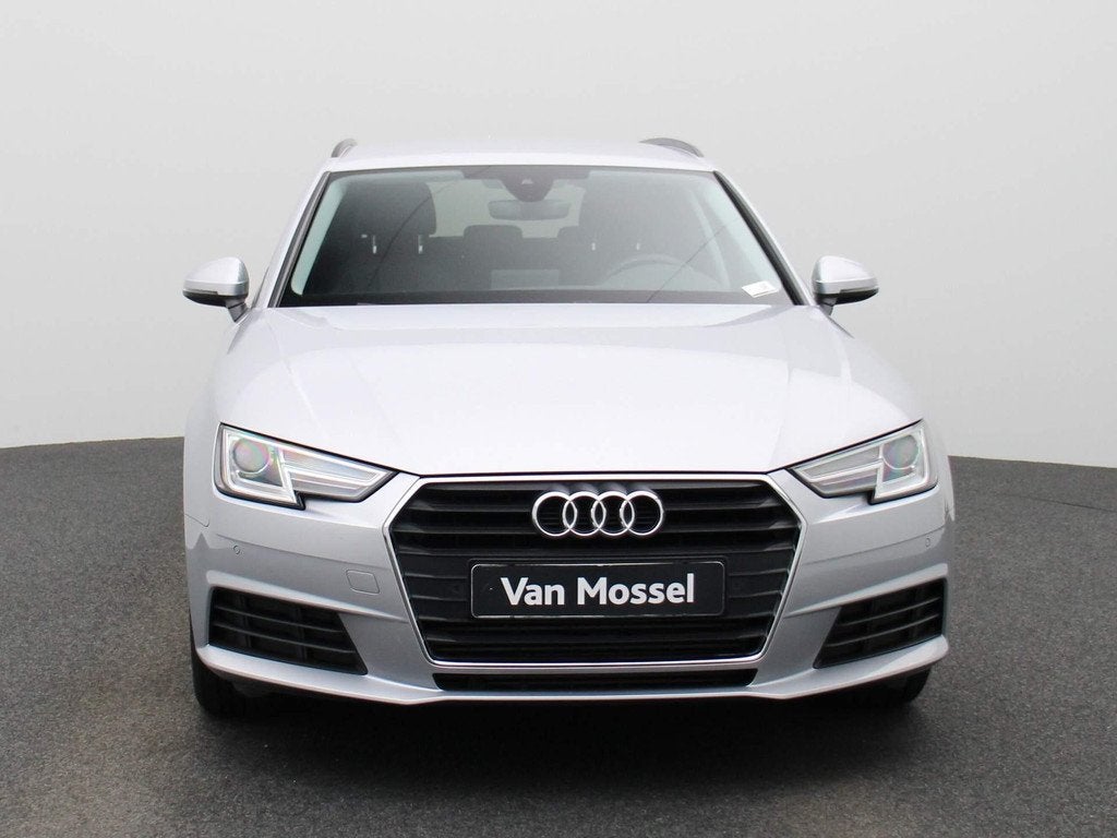 Audi A4 Avant 35 TFSI Pro Line | NAVIGATIE | TREKHAAK | PARK, Voorwielaandrijving, 12 maanden, Stof, 4 cilinders