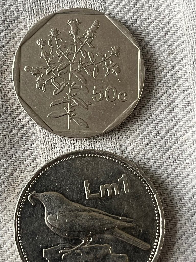 Twee munten malta, Ophalen of Verzenden, Overige landen