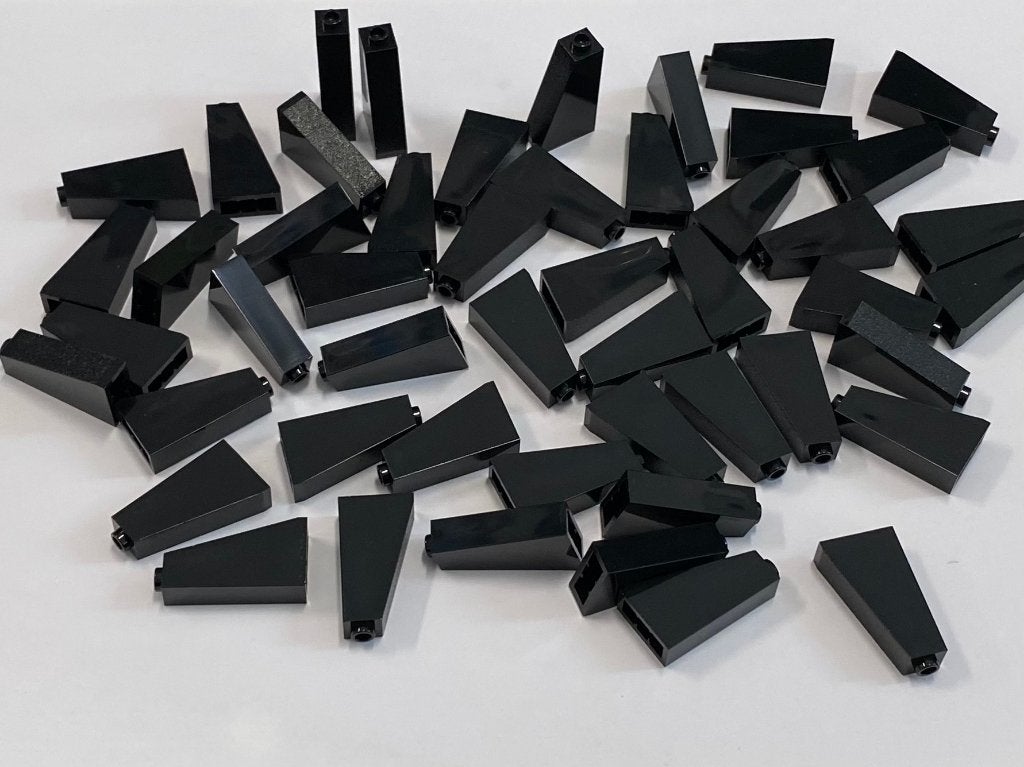 Partij 50x nieuwe 2x1x3 Lego dakpannen in diverse kleuren, Overige thema's, Lego, Nieuw, Ophalen of Verzenden