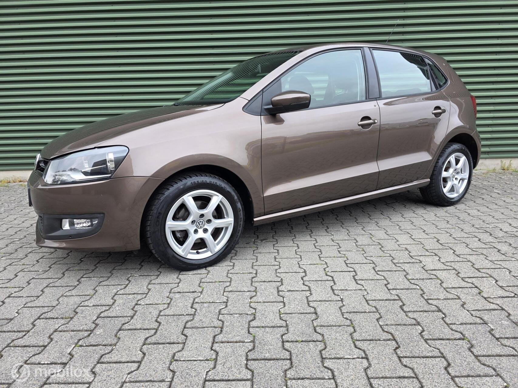 Volkswagen Polo 1.2TSI|Bruin|CruiseControle|Climatronic|, Voorwielaandrijving, Euro 5, Stof, Zwart