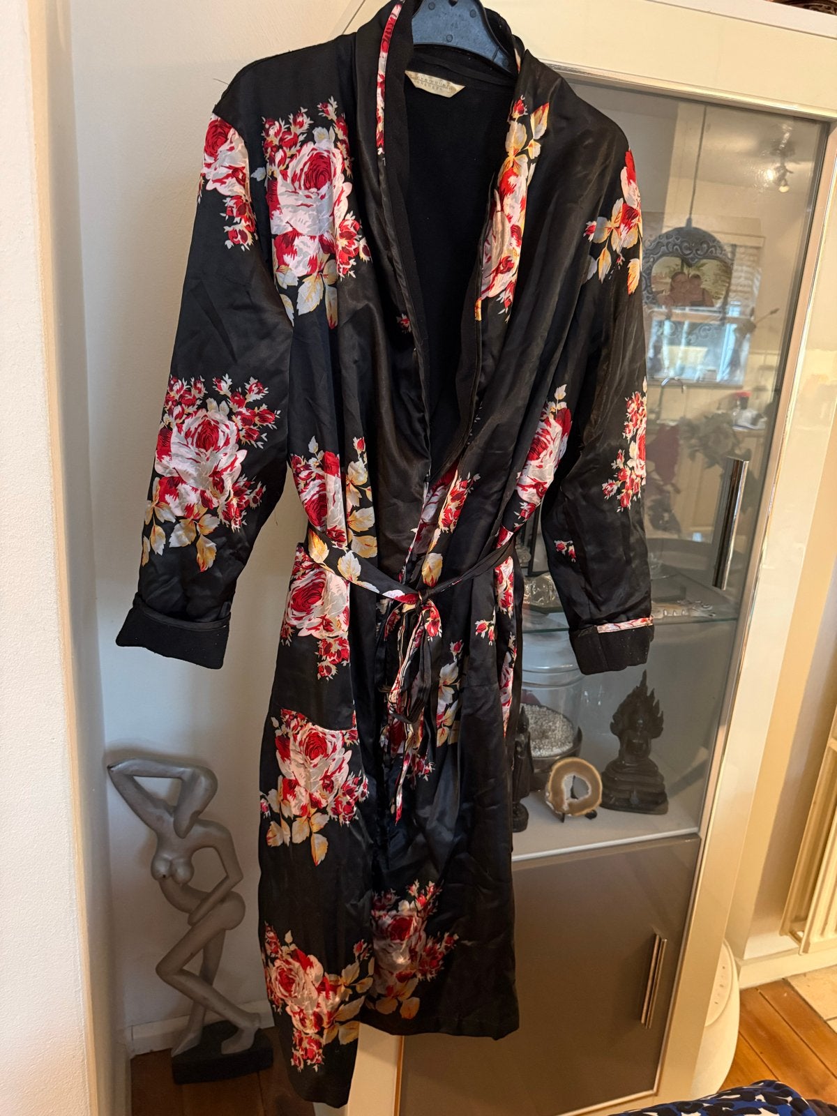Hunkemöller Homewear Badjas Zwart met Bloemenprint Maat M, Kleding | Dames, Ophalen of Verzenden, Gedragen, Maat 36 (S)