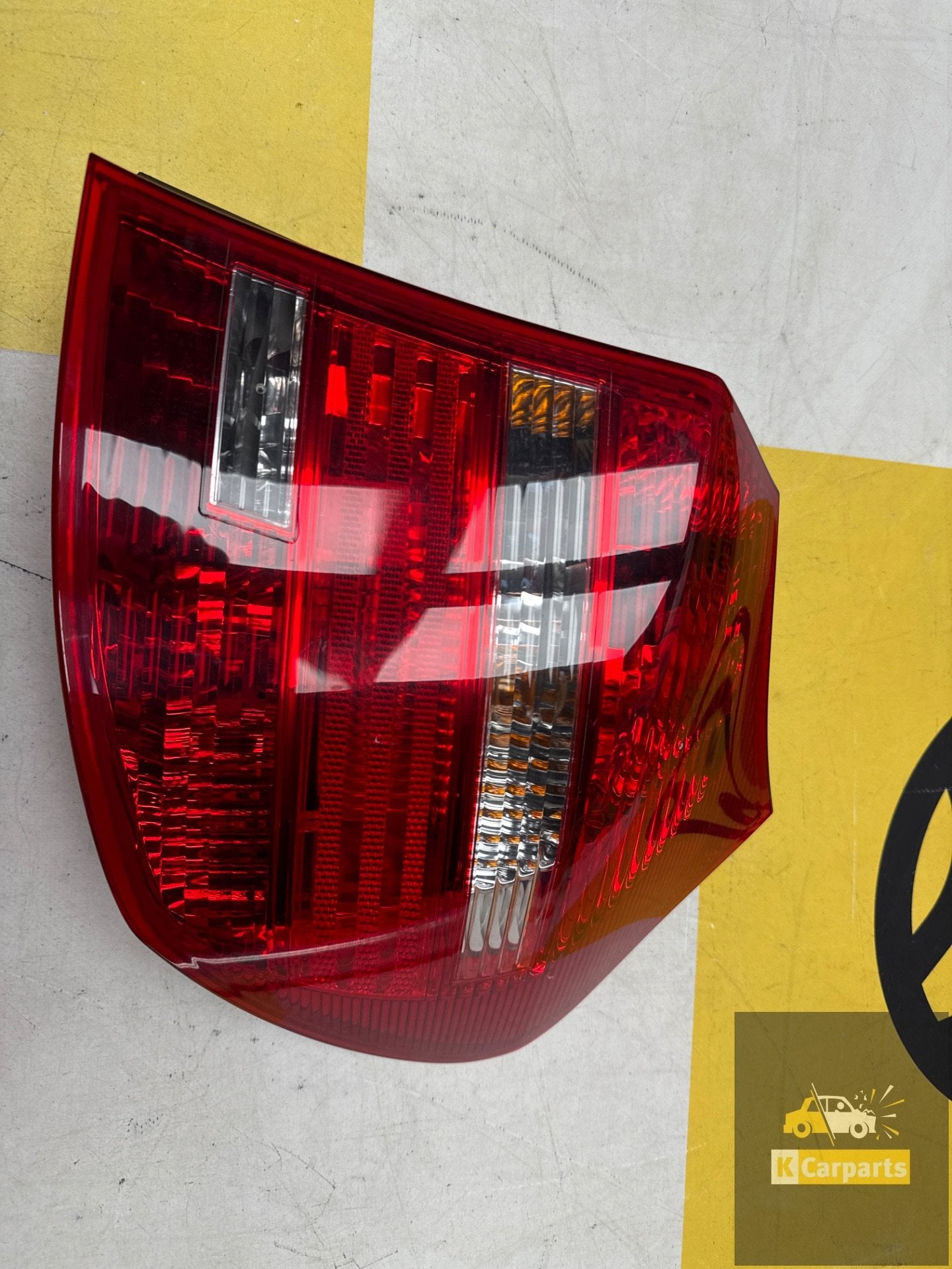 BMW 1 serie F20 E81 Achterlicht Rechts Origineel A055364, Info@fabrikant.eu, Fabrikantstraat 1
1000 AA  Amsterdam, NL, Ophalen of Verzenden