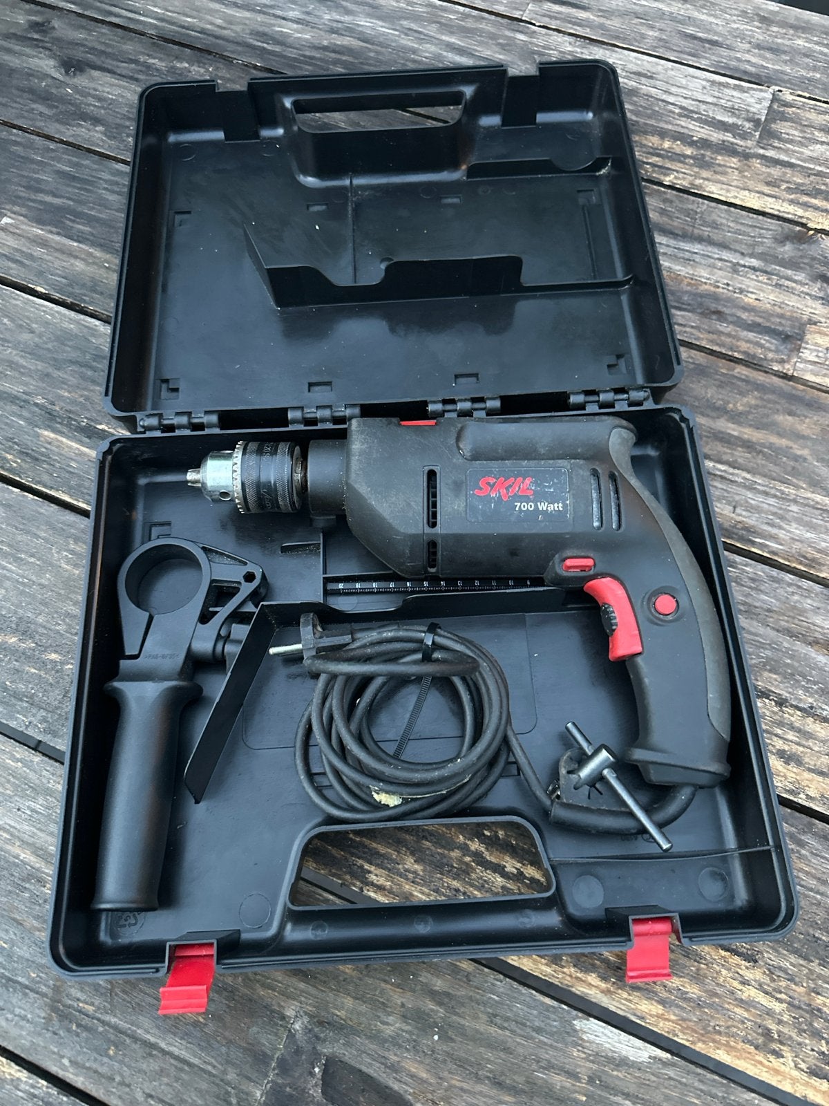 Skil Boormachine 700 Watt in Koffer - Model 6460, Ophalen of Verzenden, Gebruikt, 600 watt of meer, Boormachine