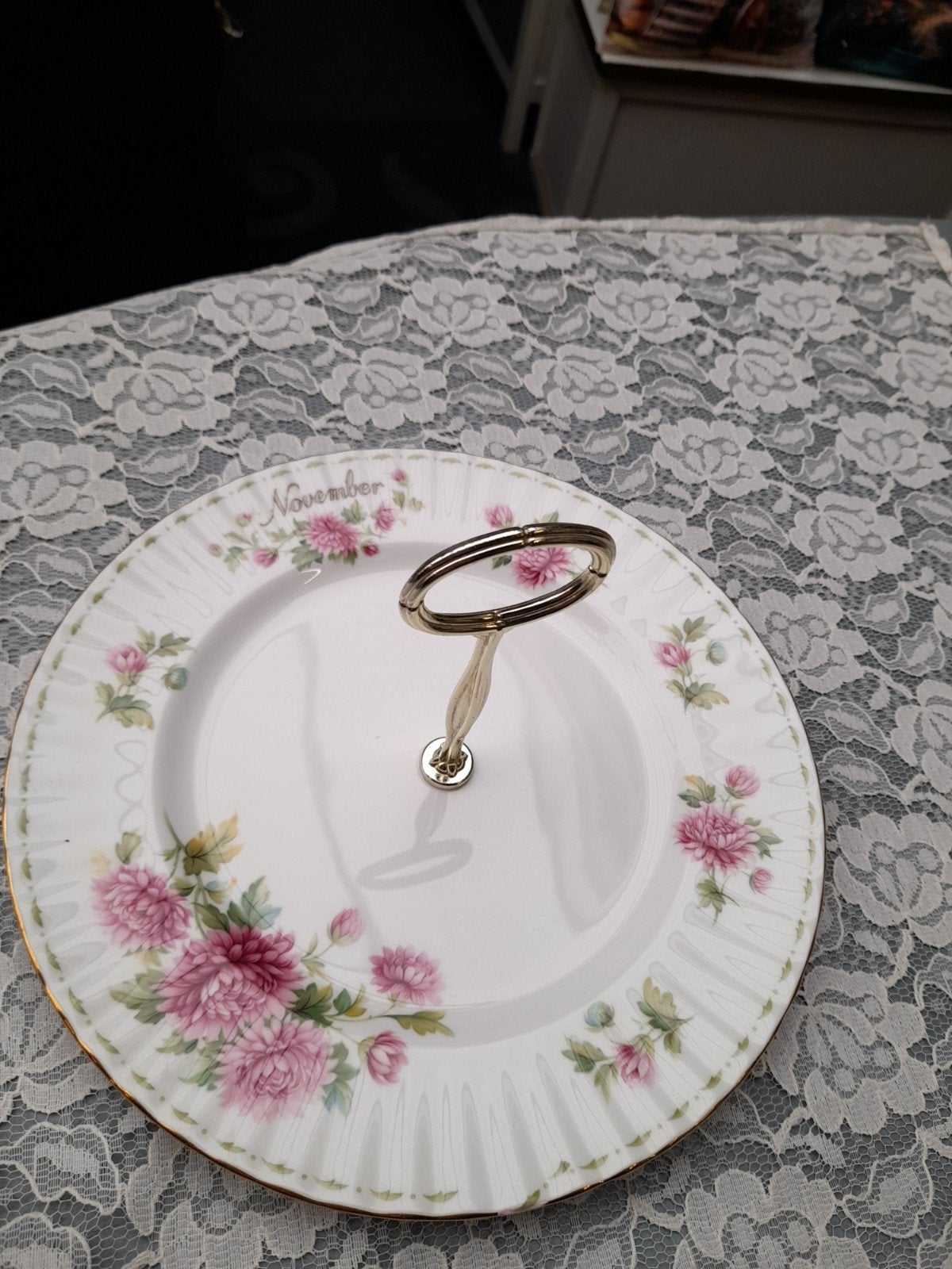 Royal albert flower of the month etagere, Antiek en Kunst, Ophalen of Verzenden