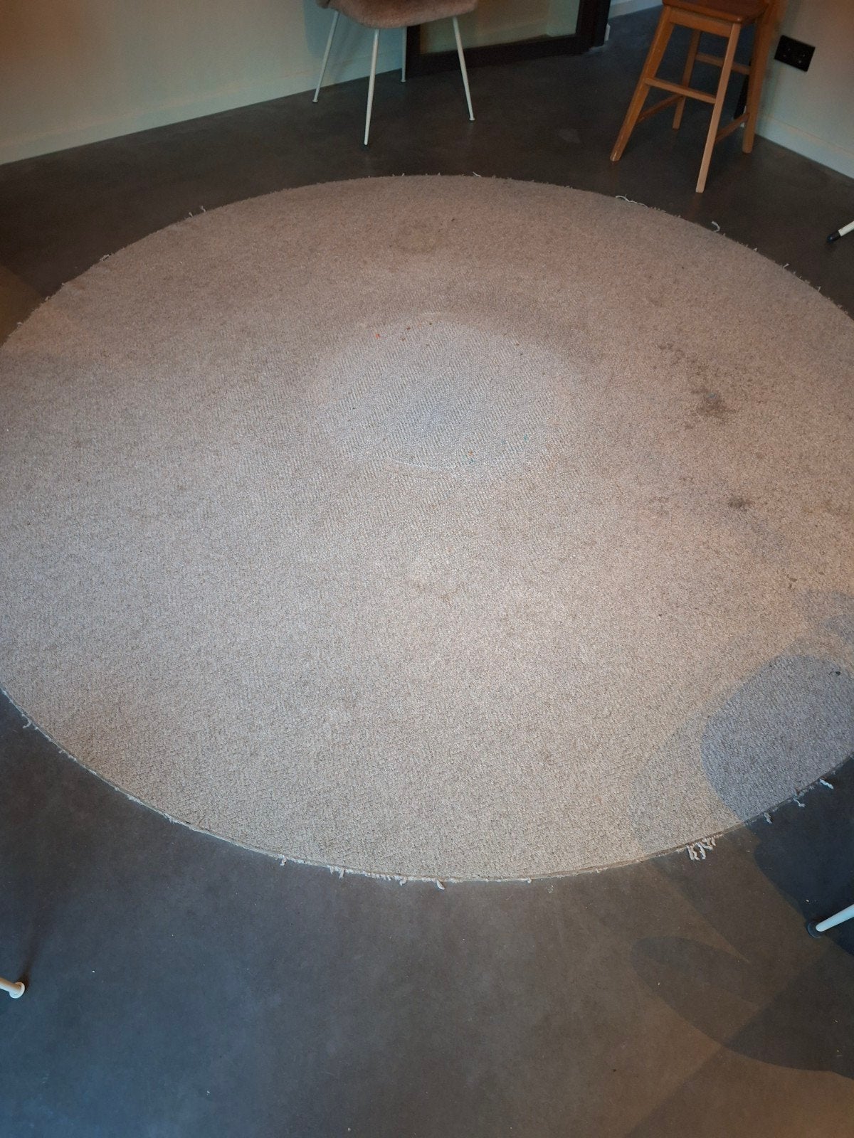 Gratis!  Rond vloerkleed, lichtgrijs, Ophalen, Gebruikt, Rond, 200 cm of meer