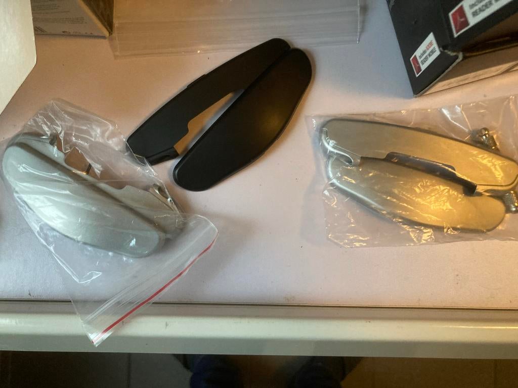 Kapjes Garmin Zumo 500 550 zwart en grijs 2 sets, Motoren, Ophalen of Verzenden, Zo goed als nieuw