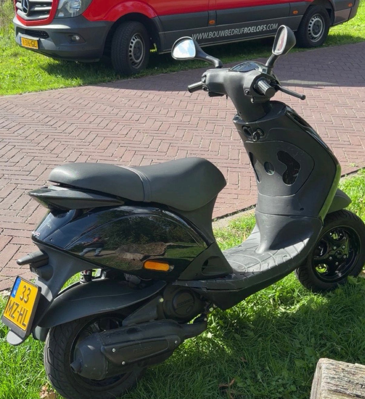 Piaggio zip a1 geresiveerd 172cc LC, Fietsen en Brommers, Ophalen, Zo goed als nieuw, Benzine, Zip